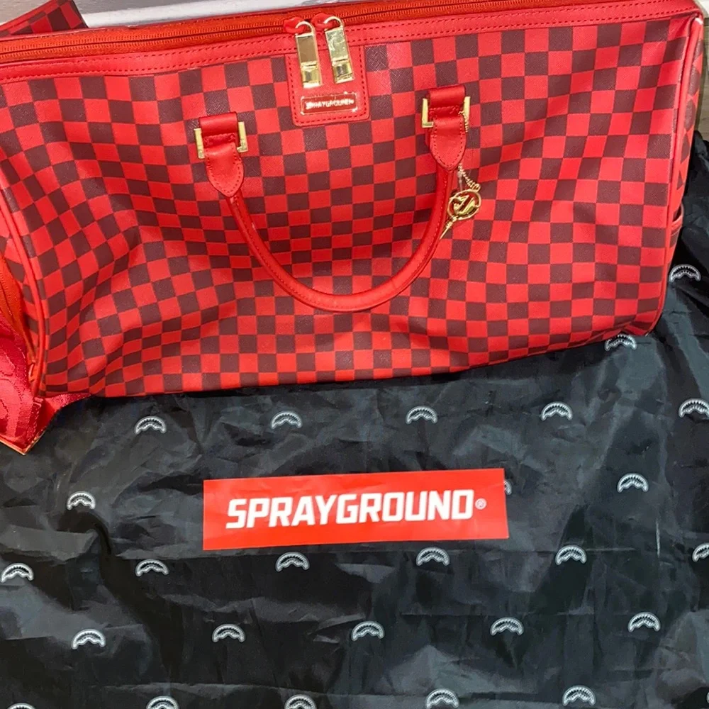 Sprayground Sharks in Paris Duffle Red Checked Edition